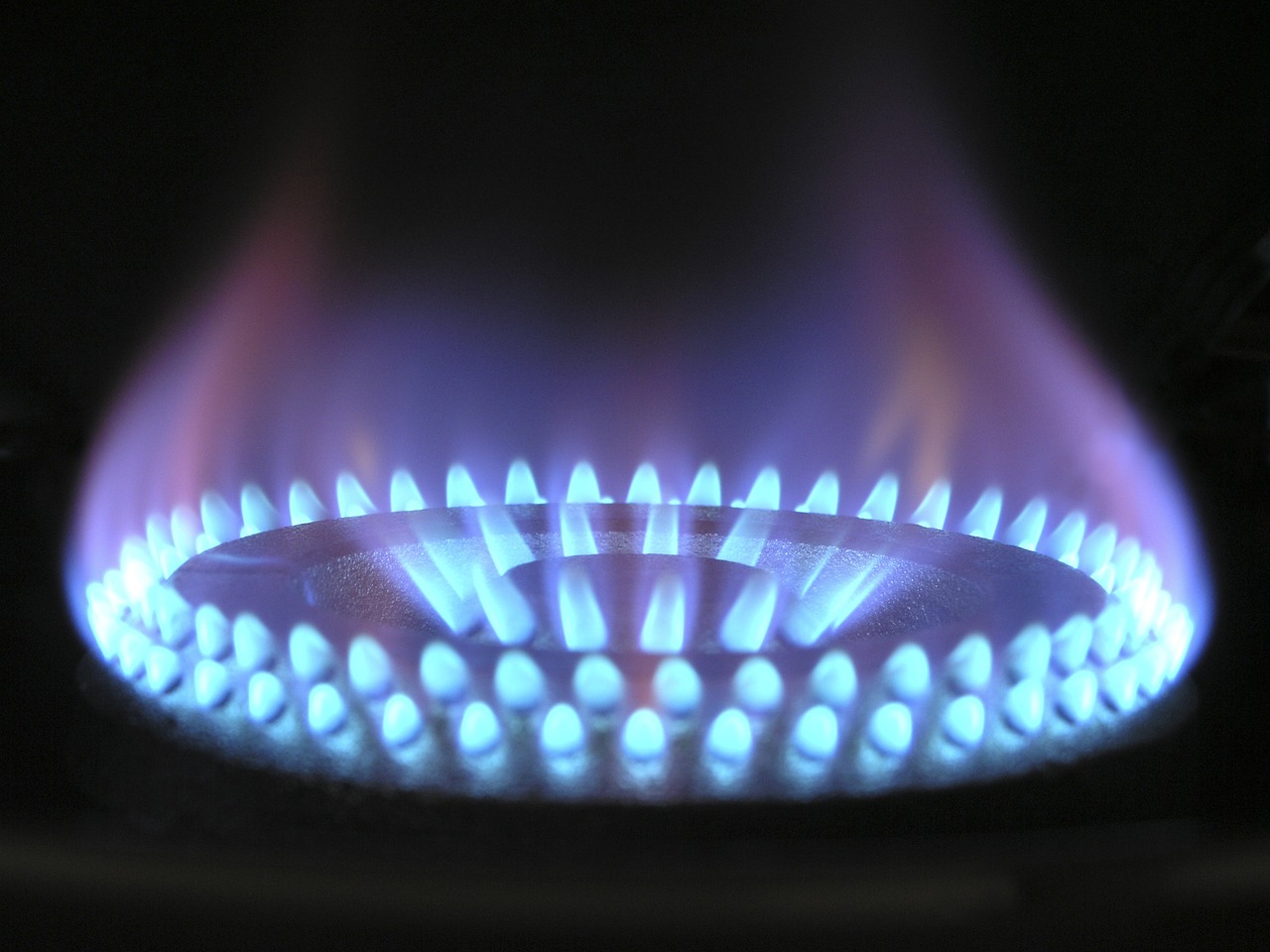 Gas Bills on the Rise: What to Expect for Winter