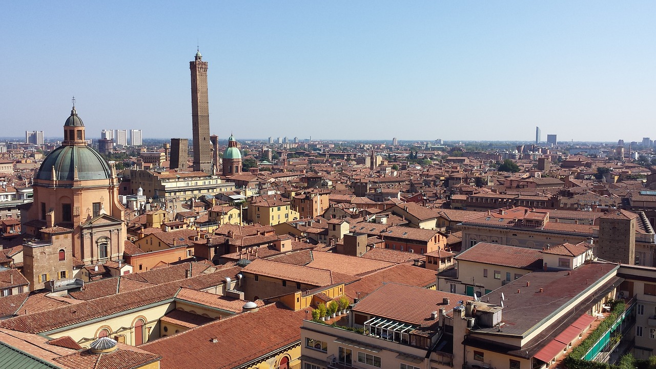 Bologna in crisis: what truths lie behind the current tensions