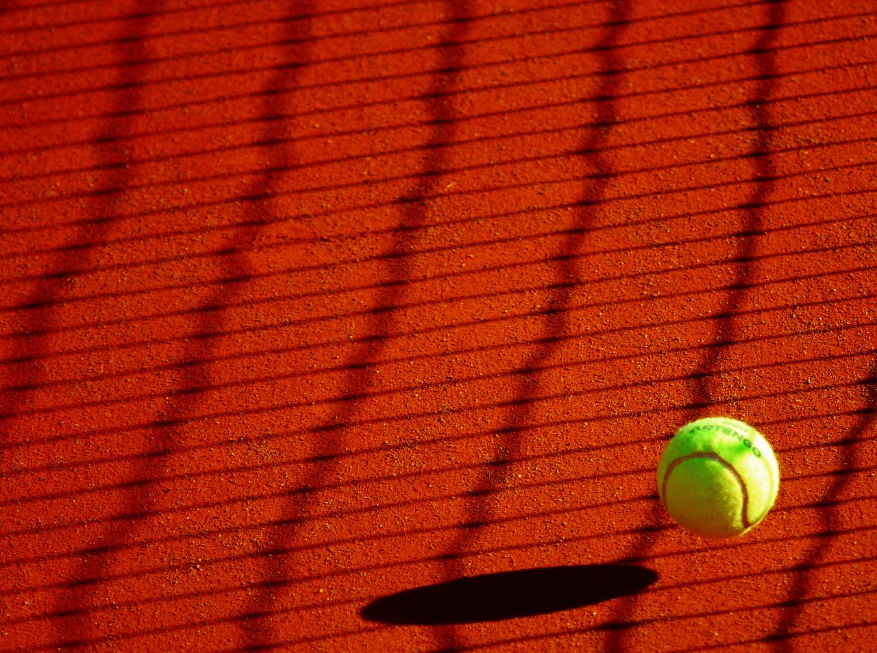 Katie Boulter, Sinnerın Paris Masterstan Çekilmesiyle Parladı