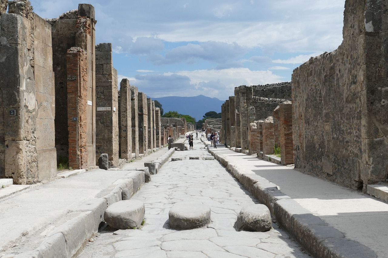 Pompeii Caps Daily Visitors Amid Tourism Surge